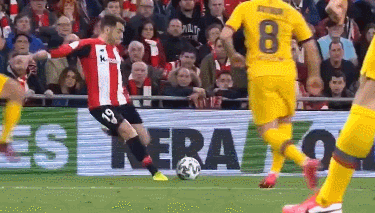 详解棒球规则中的投手重心界定