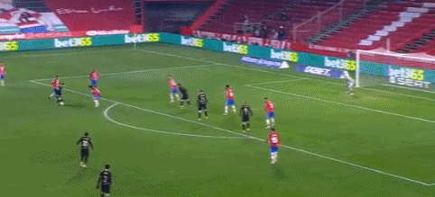 欧联杯：利物浦5-1AC米兰，萨拉赫帽子戏法