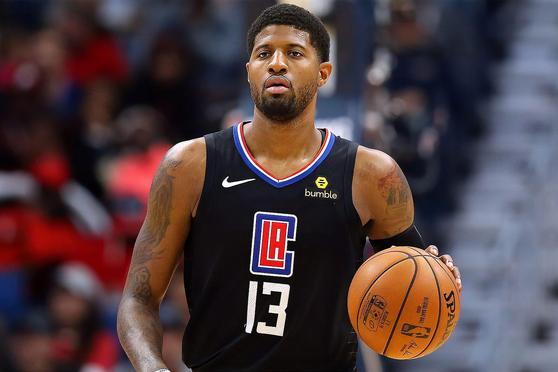 半场数据：皇马9射门4射正，塞尔塔上半场仅2脚射门